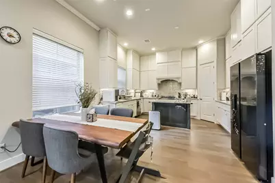 10914 Brookeshire Chase Lane, Houston, TX 77043 - Photo 14