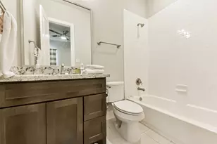 10914 Brookeshire Chase Ln, Houston, TX 77043 - Photo 38