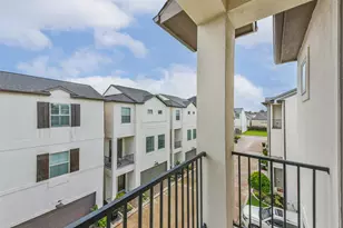 10914 Brookeshire Chase Ln, Houston, TX 77043 - Photo 46