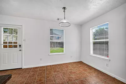 4403 Sprangletop Avenue, Baytown, TX 77521 - Photo 12