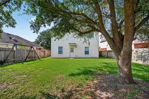 4403 Sprangletop Ave, Baytown, TX 77521 - Photo 38