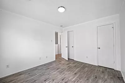 4403 Sprangletop Avenue, Baytown, TX 77521 - Photo 28