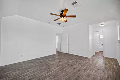 4403 Sprangletop Avenue, Baytown, TX 77521 - Photo 24