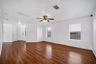 4403 Sprangletop Ave, Baytown, TX 77521 - Photo 8