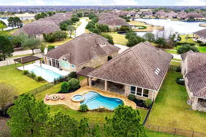 179 Lake View Loop, Fulshear, TX 77441 - Photo 48