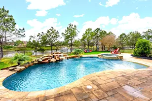 179 Lake View Loop, Fulshear, TX 77441 - Photo 4