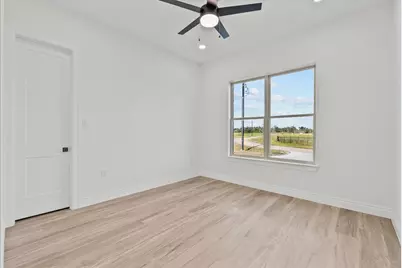 224 Cripple Creek Lane, Angleton, TX 77515 - Photo 32