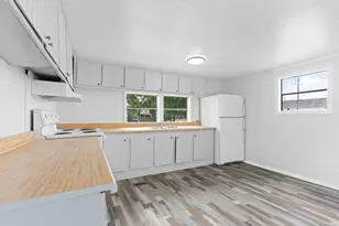 1714 Massey Tompkins Rd, Baytown, TX 77521 - Photo 4