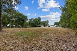 1714 Massey Tompkins Rd, Baytown, TX 77521 - Photo 46
