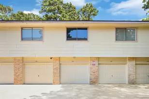 16800 Sugar Pine Dr, Houston, TX 77090 - Photo 4