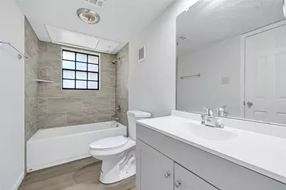 16800 Sugar Pine Drive #31, Houston, TX 77090 - Photo 18
