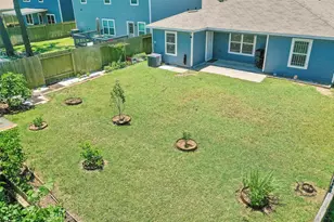 12730 Pelican Bay Dr, Houston, TX 77038 - Photo 18