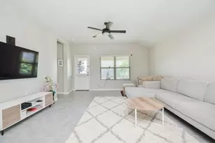 3023 Vales Pt, Fresno, TX 77545 - Photo 8