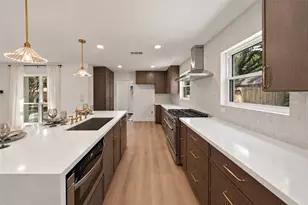10111 Kerrwood Ln, Houston, TX 77080 - Photo 14