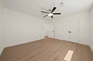 10111 Kerrwood Ln, Houston, TX 77080 - Photo 22