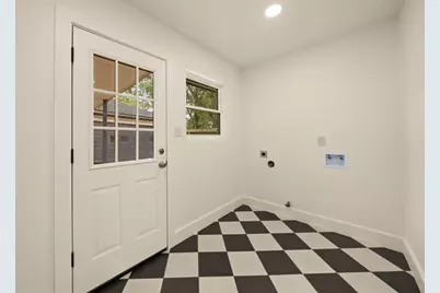 10111 Kerrwood Lane, Houston, TX 77080 - Photo 26