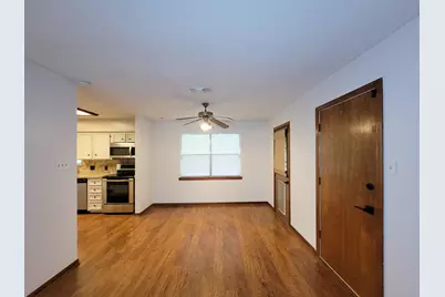 10282 Valley Drive S, Willis, TX 77318 - Photo 14
