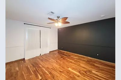 10282 Valley Drive S, Willis, TX 77318 - Photo 28