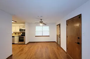 10282 Valley Dr S, Willis, TX 77318 - Photo 14
