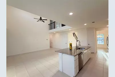 8611 Oakdale Bluff Court, Richmond, TX 77407 - Photo 14