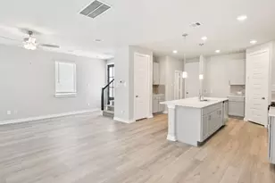 709 Sand Dollar Dr, Kemah, TX 77565 - Photo 6