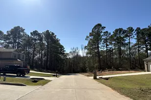 1985 La Salle Park Dr, Conroe, TX 77304 - Photo 2