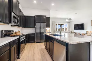 567 Rita Blanca Dr, Webster, TX 77598 - Photo 8