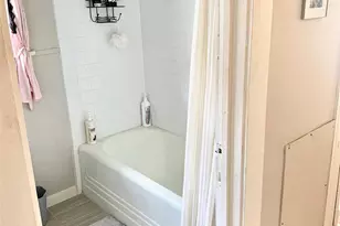 532 Cortlandt St, Houston, TX 77007 - Photo 2