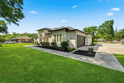 19338 Riverwalk Drive, Porter, TX 77365 - Photo 2