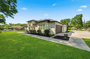 19338 Riverwalk Dr, Porter, TX 77365 - Photo 2