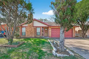 1910 Brushy Creek Dr, Sugar Land, TX 77478 - Photo 1