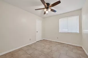 1910 Brushy Creek Dr, Sugar Land, TX 77478 - Photo 22