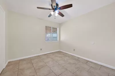 1910 Brushy Creek Drive, Sugar Land, TX 77478 - Photo 24