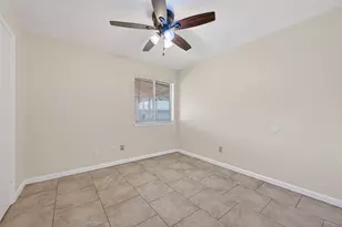 1910 Brushy Creek Dr, Sugar Land, TX 77478 - Photo 24