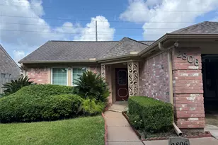 2806 Great Lakes Ave, Sugar Land, TX 77479 - Photo 2