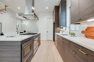 2628 Peckham St, Houston, TX 77098 - Photo 6