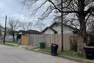 3703 Drew St, Houston, TX 77004 - Photo 4