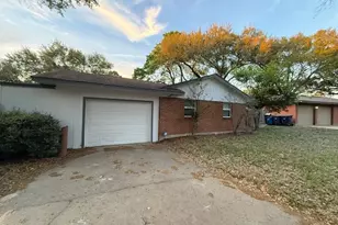584 Elm St, Prairie View, TX 77484 - Photo 18