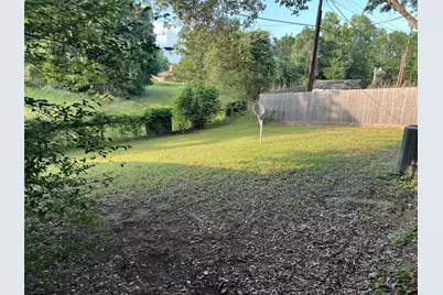 584 Elm Street, Prairie View, TX 77484 - Photo 8