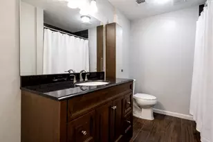 584 Elm St, Prairie View, TX 77484 - Photo 8