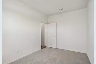 10212 California Lily Lane, Houston, TX 77016 - Photo 14