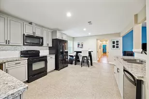 1515 Durango Dr, Houston, TX 77055 - Photo 8