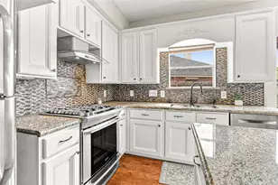 9904 Fair Brook Way, Pearland, TX 77584 - Photo 4
