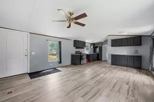 539 Virginia St, Shepherd, TX 77371 - Photo 4