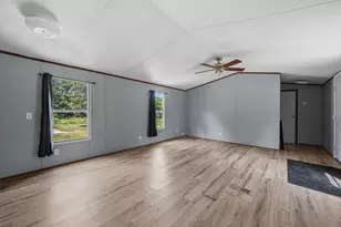 539 Virginia St, Shepherd, TX 77371 - Photo 6