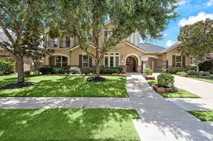 27650 Maverick Run Ln, Fulshear, TX 77441 - Photo 2