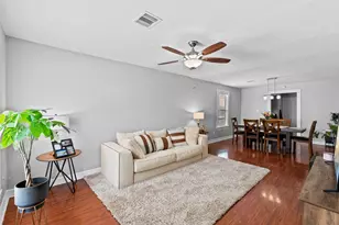 4201 Marina St, Houston, TX 77007 - Photo 2