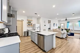 2815 Chase Cross Ln, Houston, TX 77047 - Photo 12