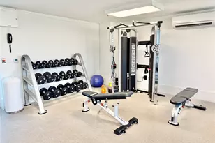 2102 Mechanic St, Galveston, TX 77550 - Photo 20