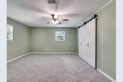 1928 Greentree Drive, Huntsville, TX 77340 - Photo 20